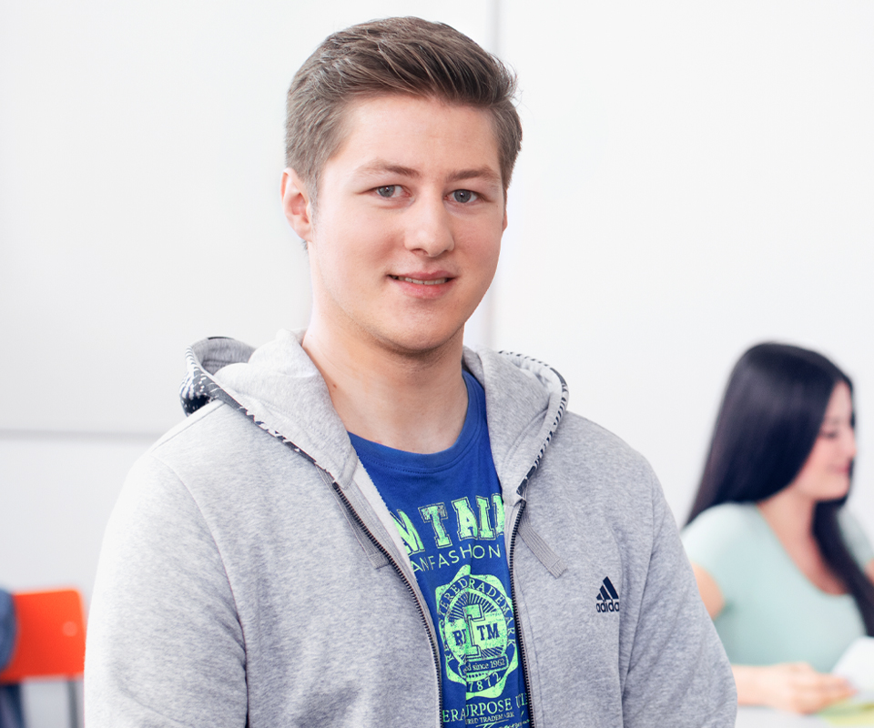 Schüler-Student