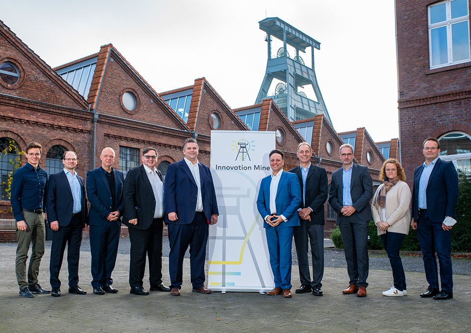 Gruppenfoto Gründungsmitglieder der Innovation Mine
